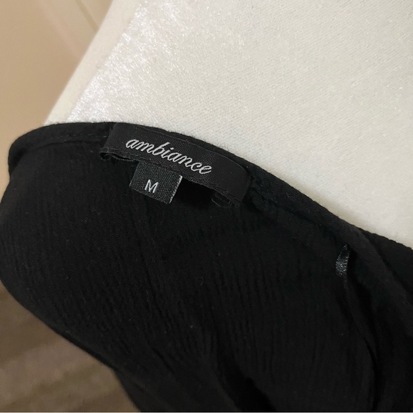 AMBIANCE WOMEN’S SIZE MEDIUM GAUZY LIGHTWEIGHT BLACK TOP BLOUSE - Picture 7 of 8